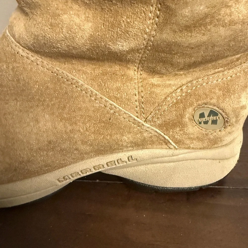 Merrell Women’s Tan Suede Fleece Lined Winter Boots Size 8 Slip On Comfort